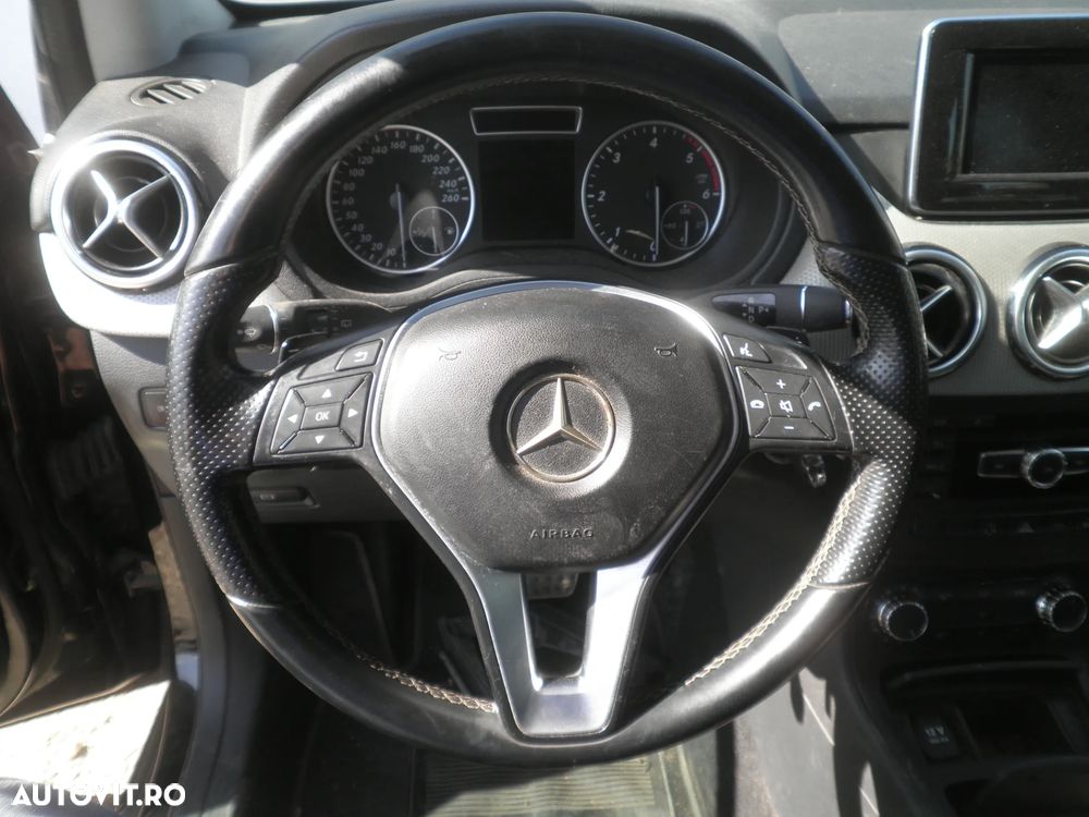 Volan piele + padele Mercedes B Class W246 2013 - 1