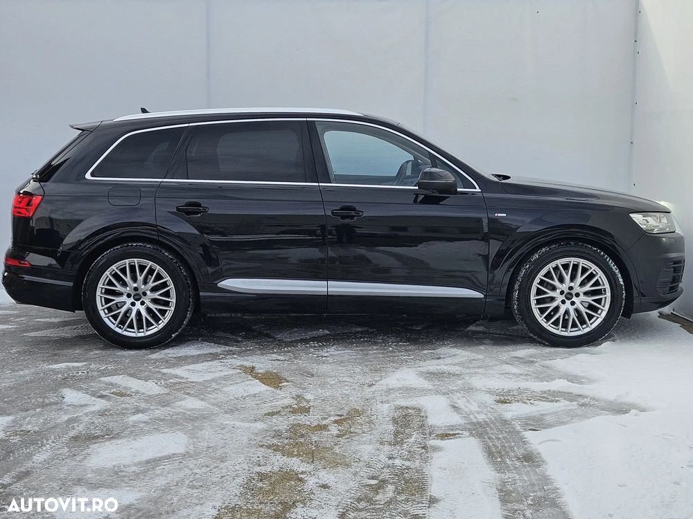 Audi Q7 - 7