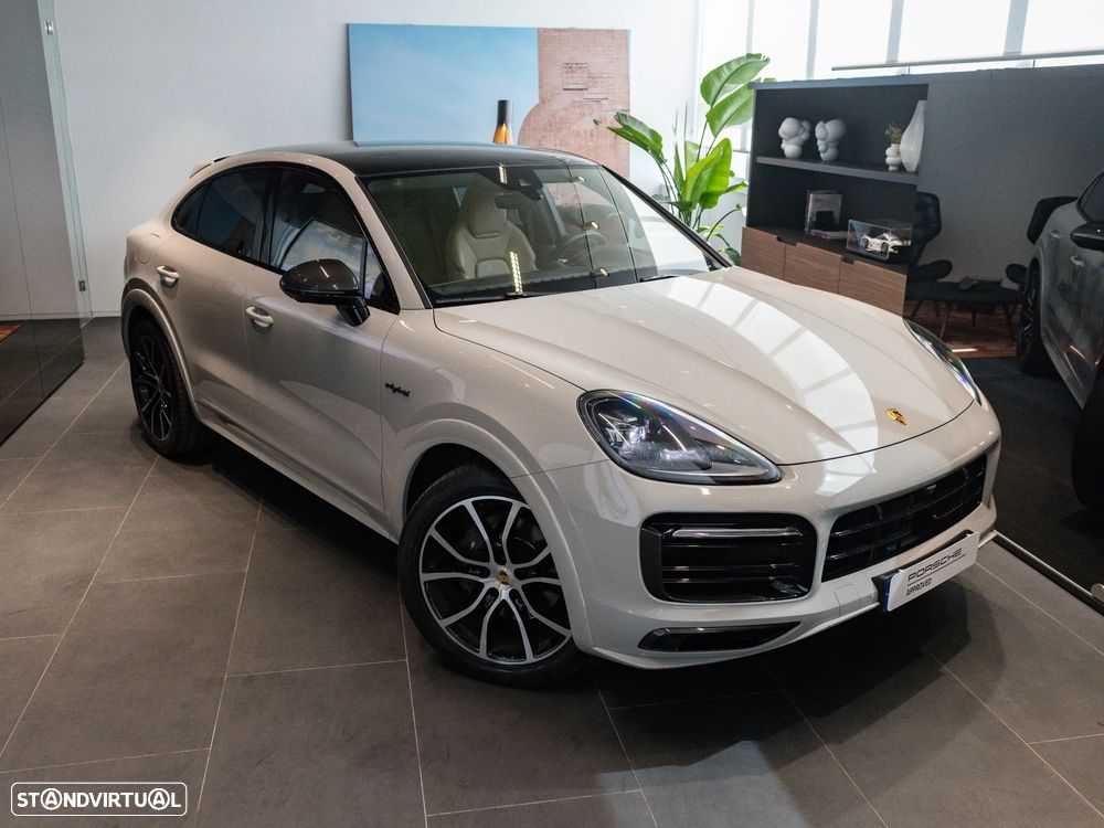 Porsche Cayenne Coupé E-Hybrid Platinum Edition - 6