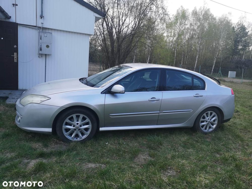 Renault Laguna - 1