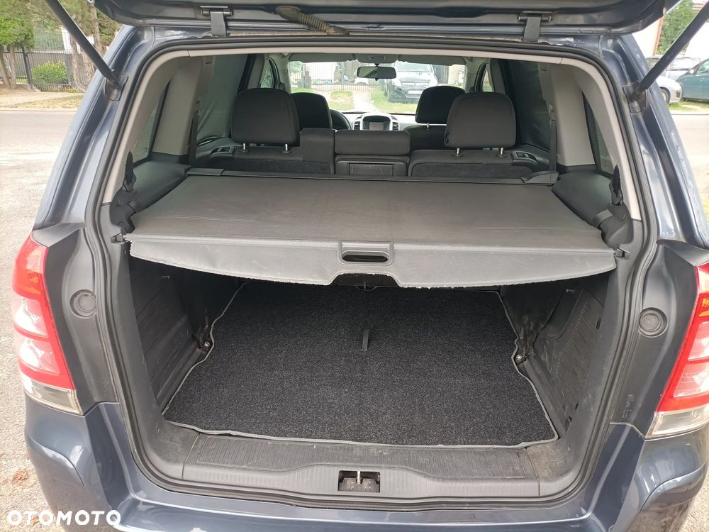 Opel Zafira - 12