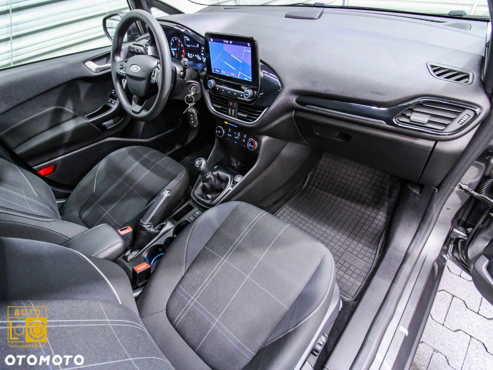 Ford Fiesta 1.1 S&S TITANIUM - 9
