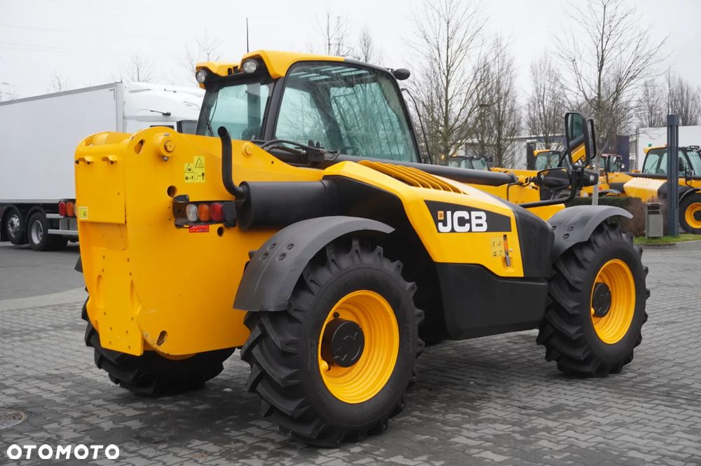 JCB 535-95 / 3,5 t / zasięg 9,5 m / joystick - 4