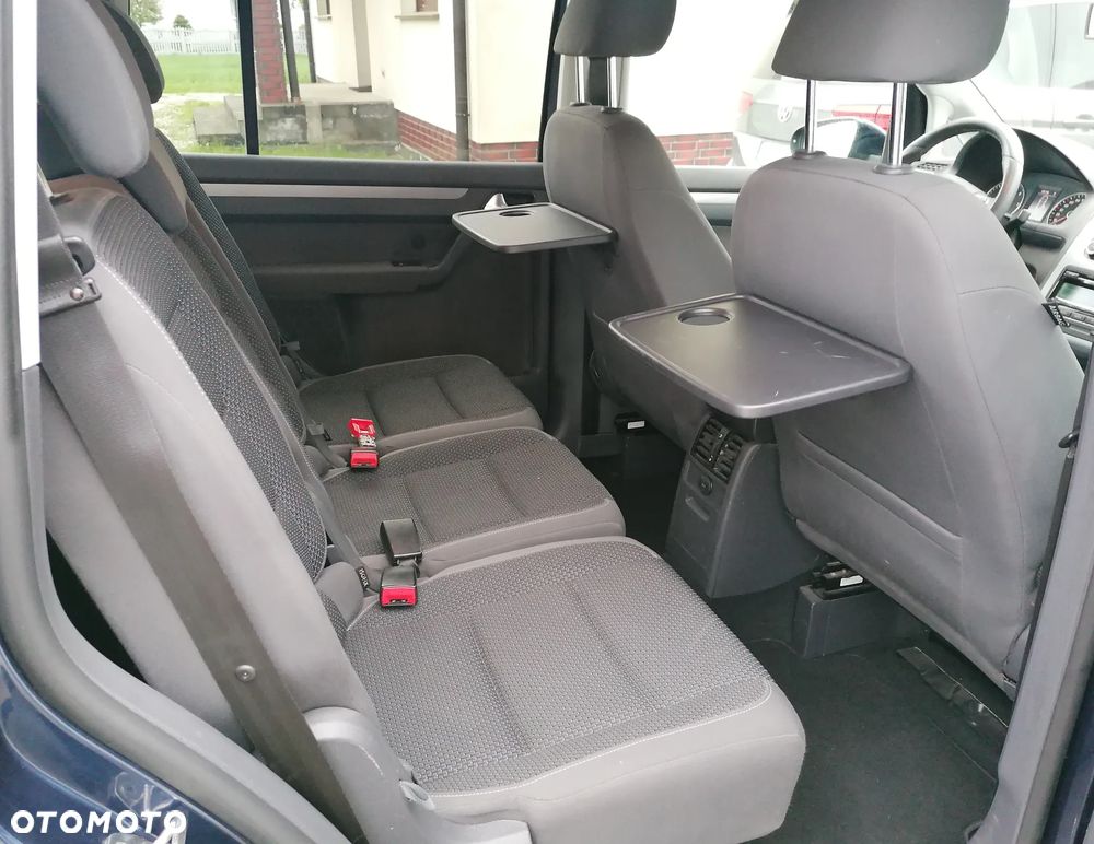 Volkswagen Touran 2.0 TDI DPF DSG Highline - 18