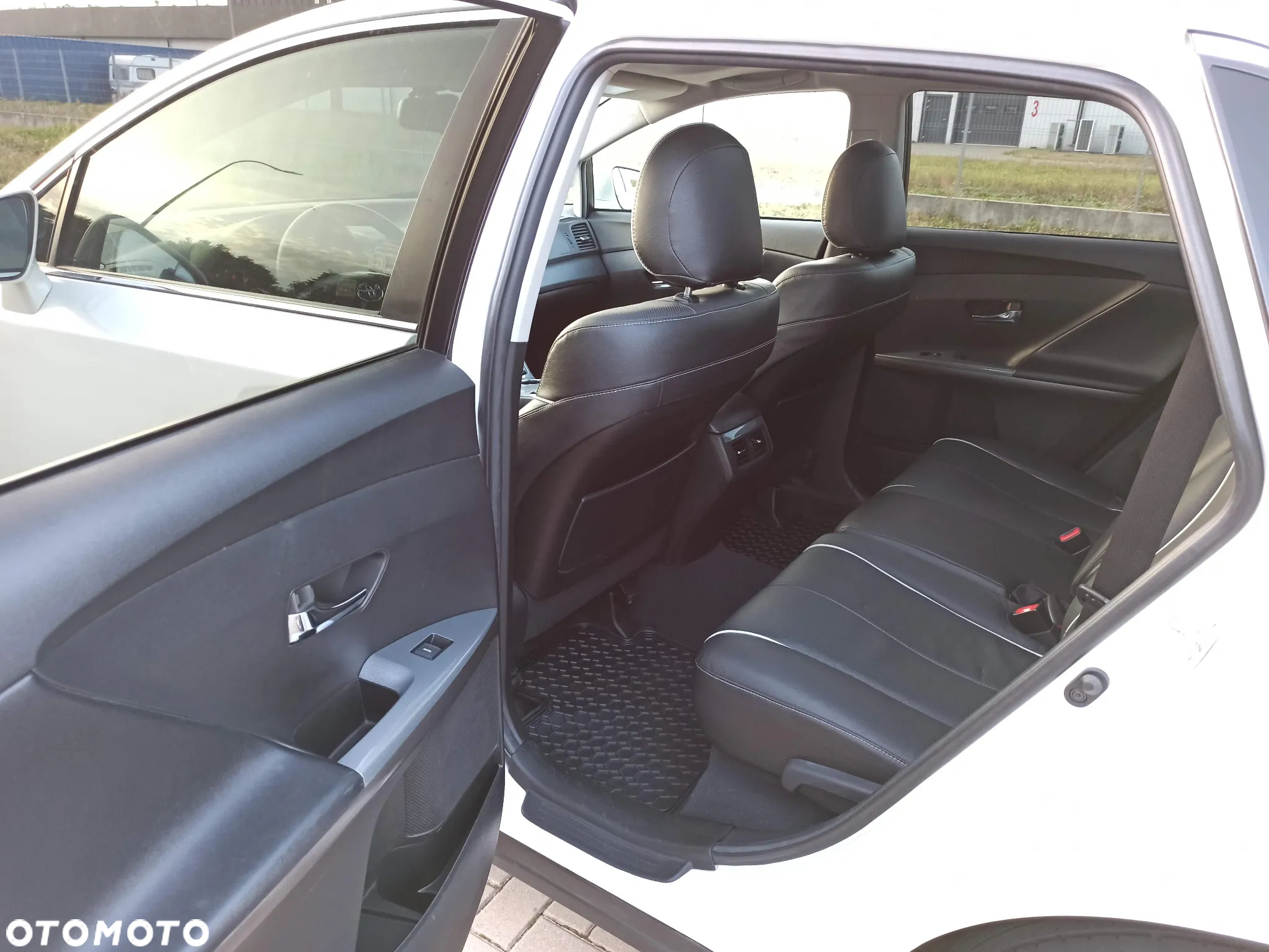 Toyota Venza 3.5 V6 AWD - 16