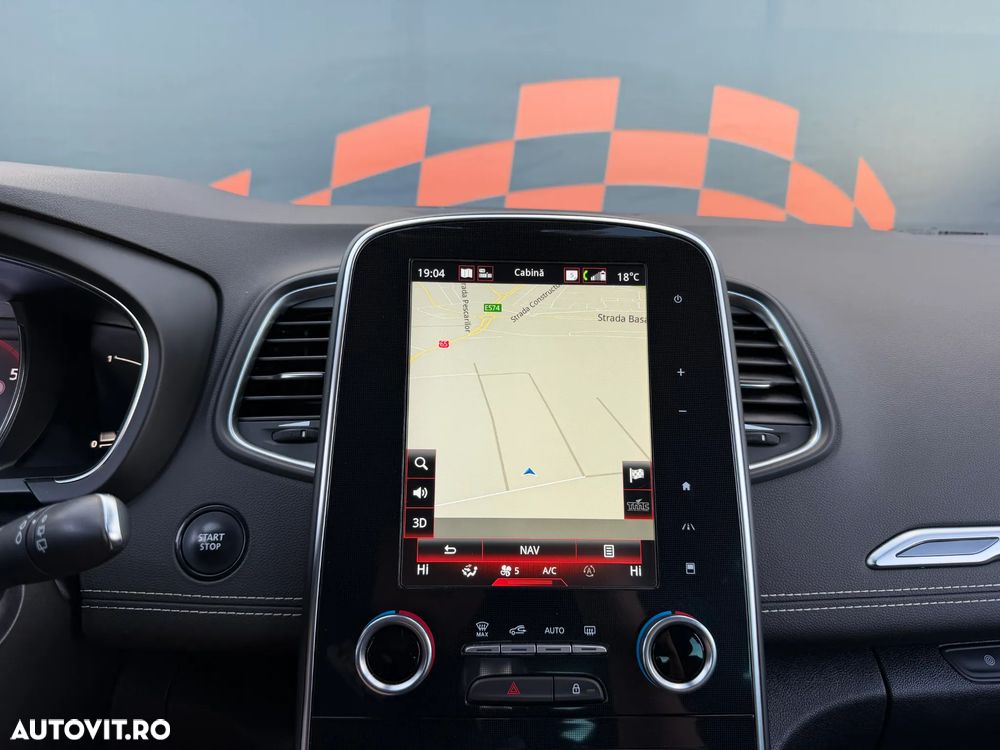 Renault Scenic ENERGY TCe 140 EDC BOSE EDITION - 17