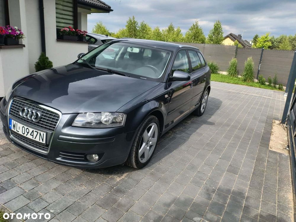 Audi A3 Sportback 2.0 TDI DSG Ambition - 4