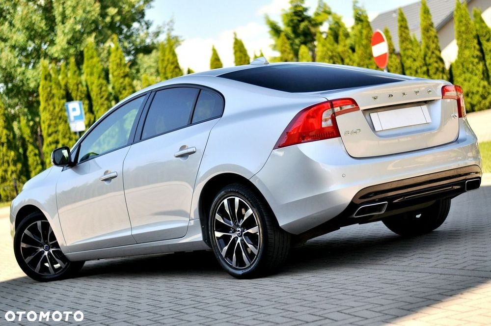 Volvo S60 - 4