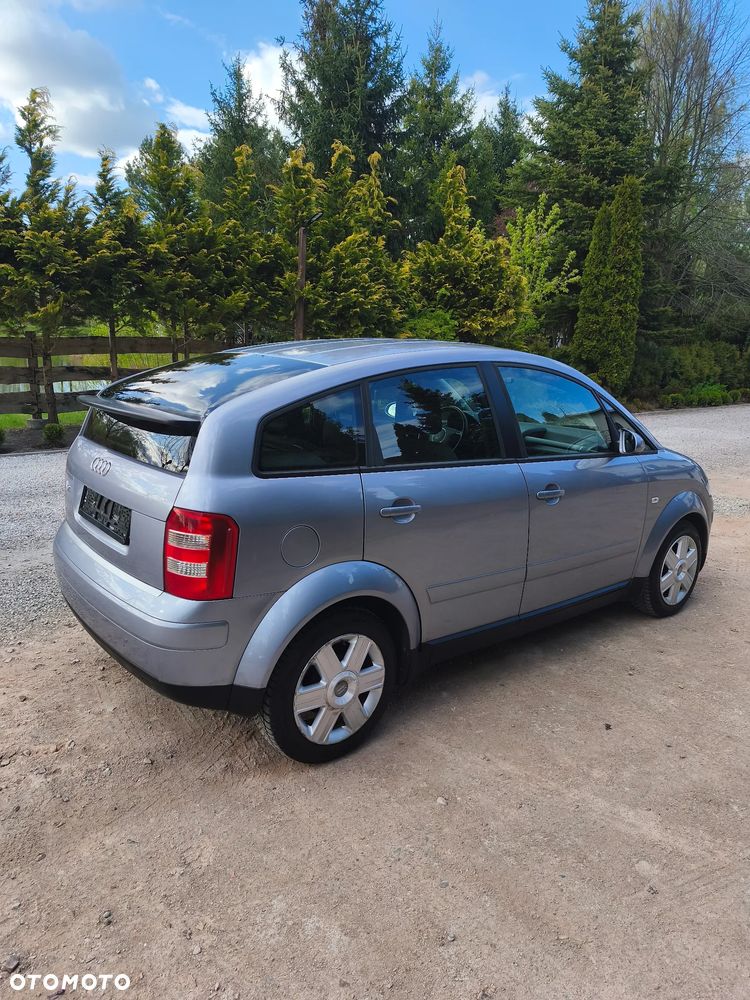 Audi A2 - 10
