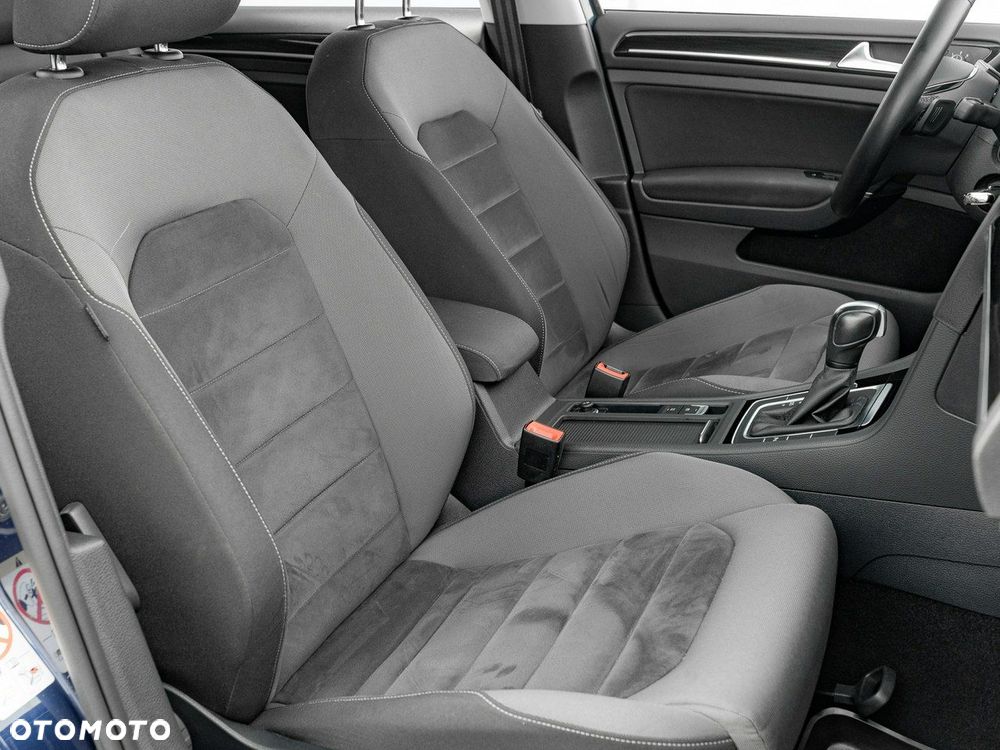 Volkswagen Golf VII 2.0 TDI BMT Highline DSG - 32