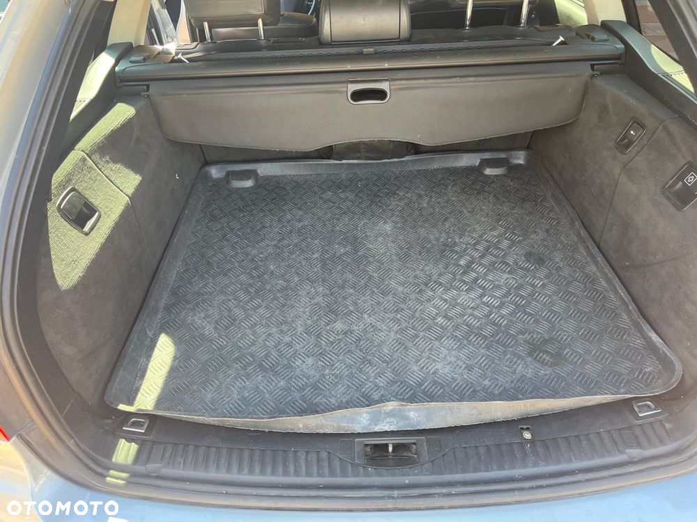 BMW Seria 5 520d - 13