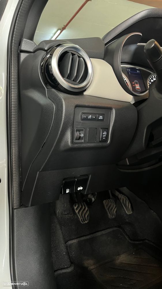 Nissan Micra 1.0 IG-T N-Design Black P.Navi - 22