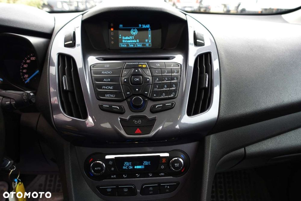 Ford Tourneo Connect Grand - 8