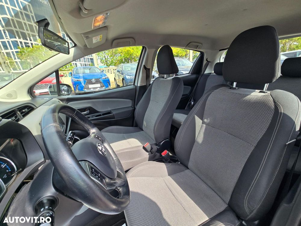 Toyota Yaris - 4