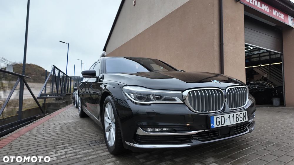 BMW Seria 7 730d xDrive - 4