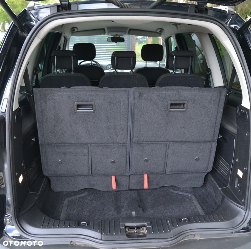 Ford Galaxy 2.0 TDCi Titanium - 15