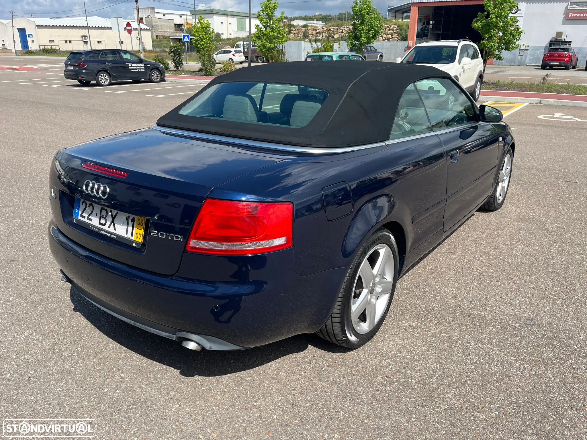 Audi A4 Cabrio 2.0 TDi Sport - 24