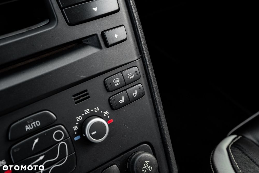 Volvo XC 90 D5 Sport - 31