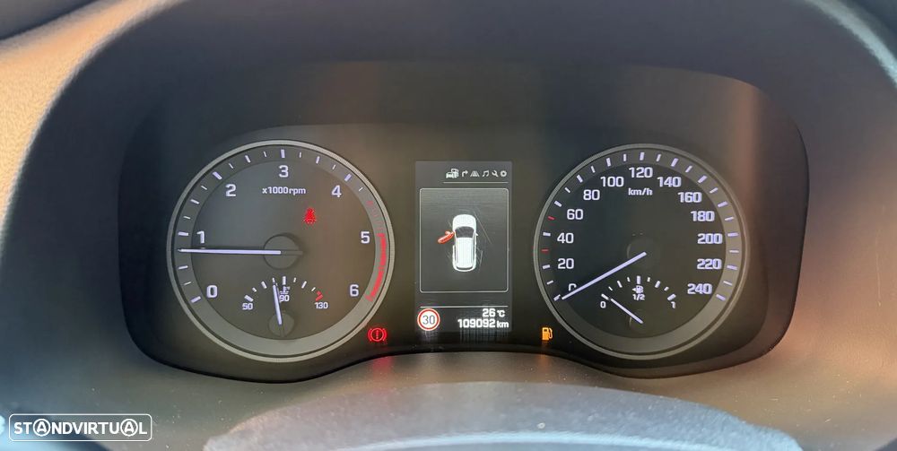 Hyundai Tucson 1.7 CRDi Executive - 19