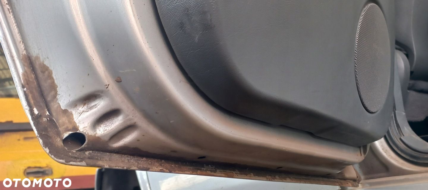 DRZWI TYLNE LEWE MERCEDES-BENZ ML I W163 - 5