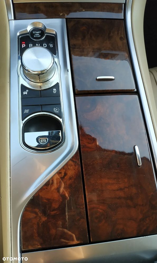 Jaguar XF 3.0 V6 D Premium Luxury - 17