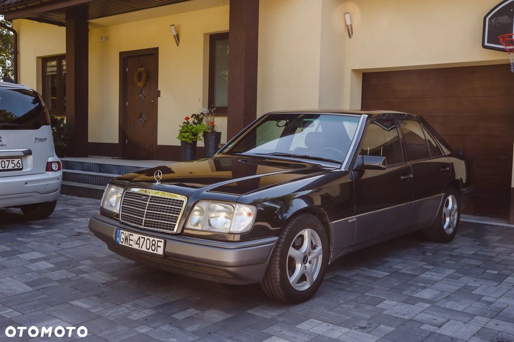 Mercedes-Benz Klasa E - 4