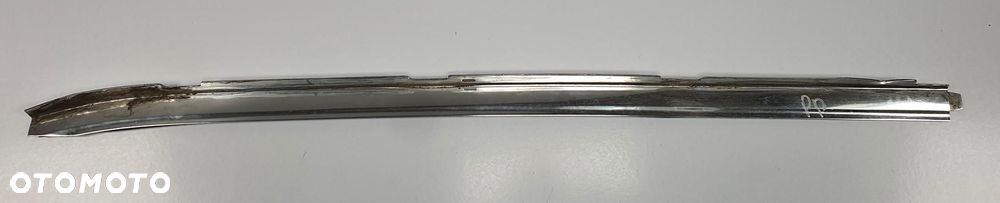 LISTWA PRAWY PRZÓD CHROM MERCEDES W126 - 4