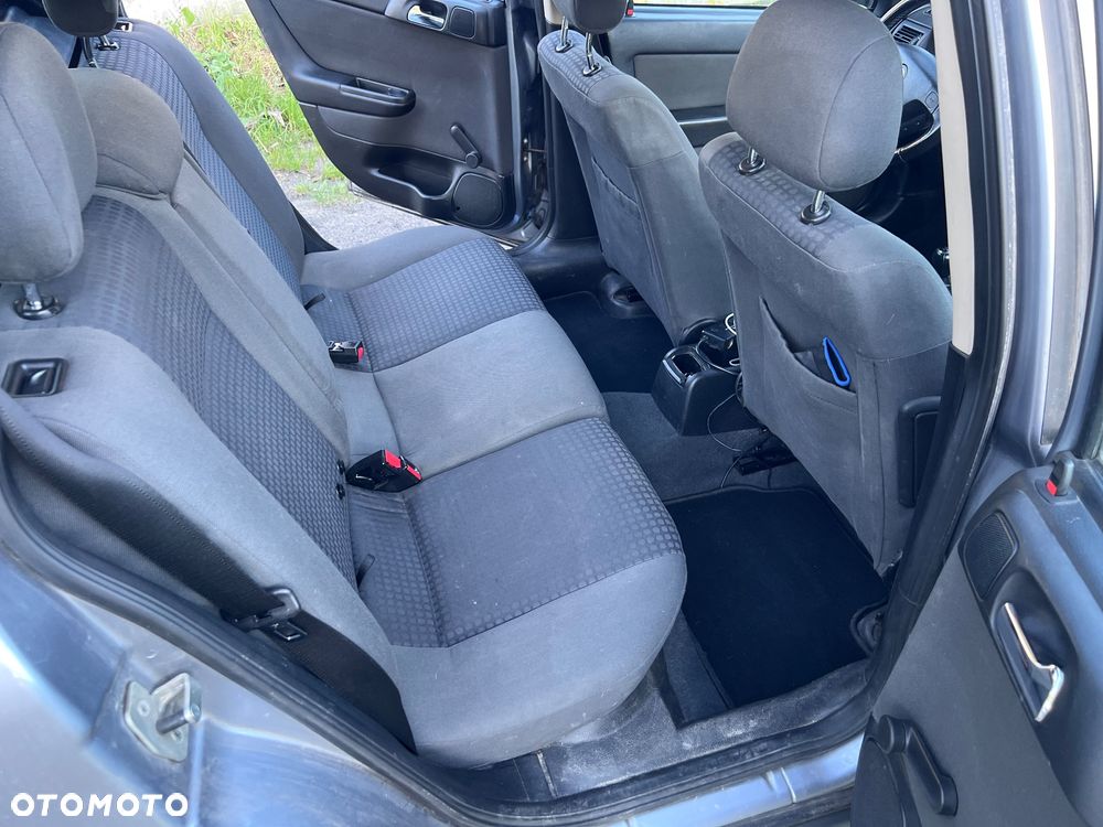Opel Astra 1.6 - 11