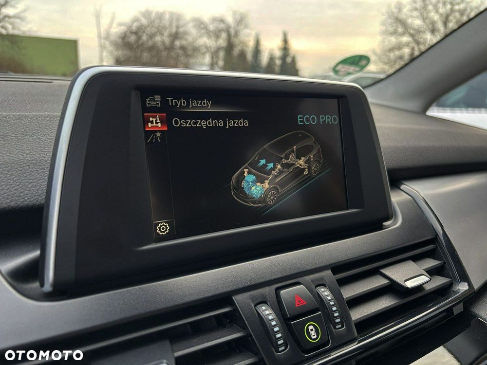 BMW Seria 2 218i Advantage - 31