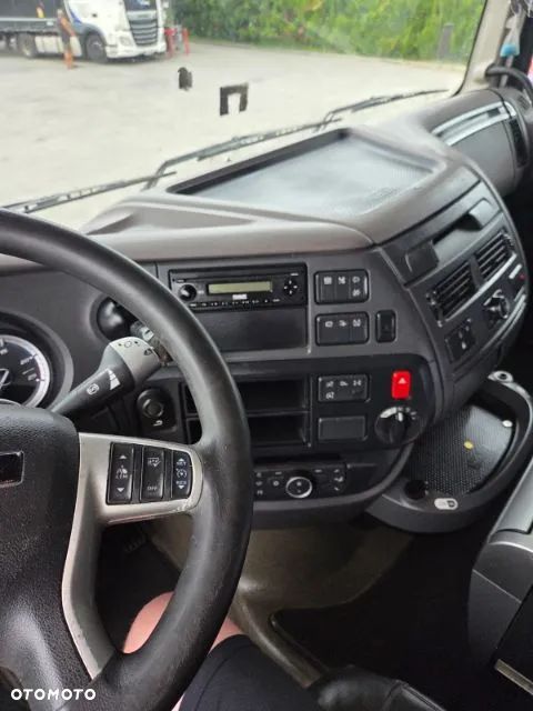 DAF LOW DECK - 12