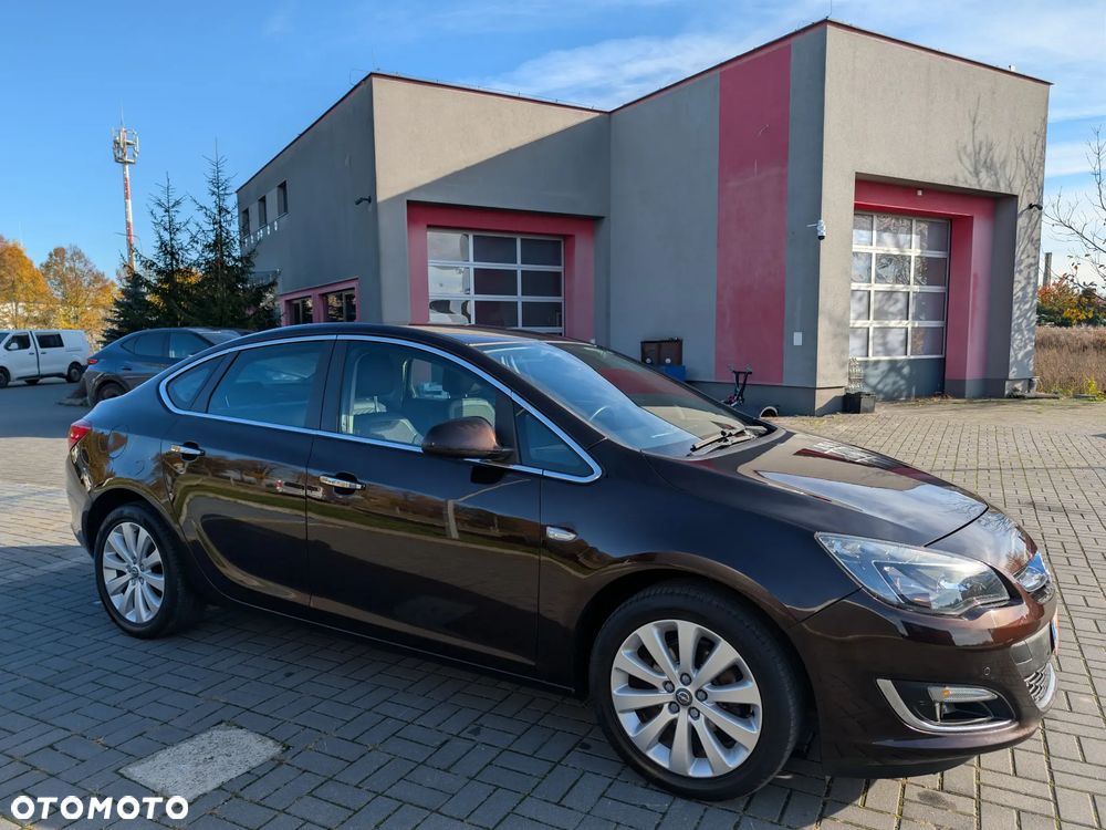 Opel Astra 1.4 Turbo - 22