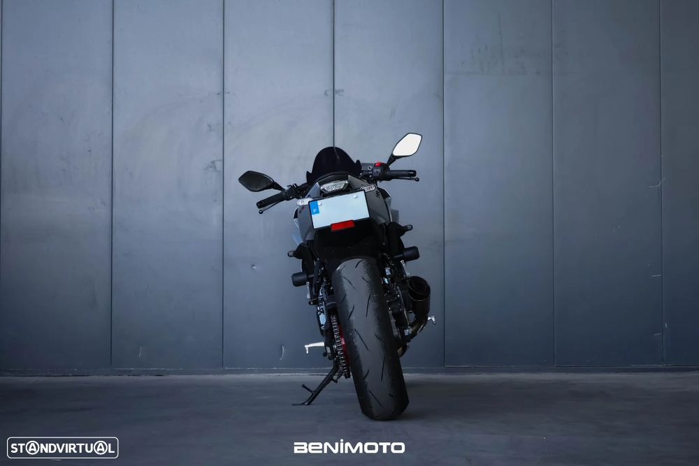 Suzuki GSX-R 8R - 6