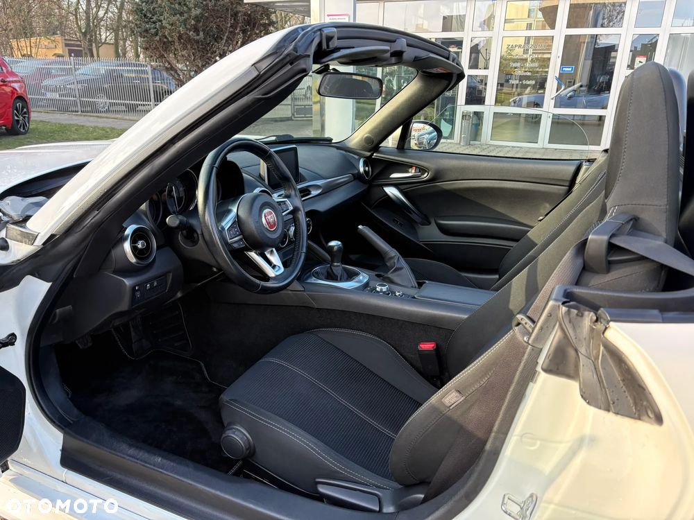 Fiat 124 Spider 1.4 MultiAir Turbo - 10