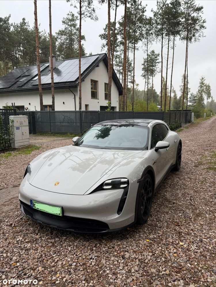 Porsche Taycan - 2