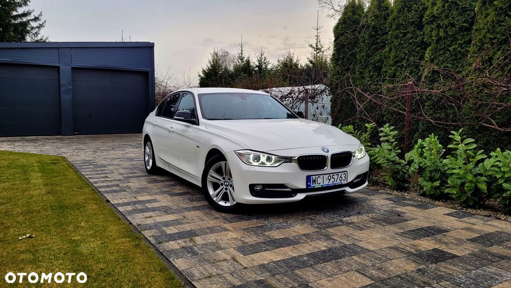 BMW Seria 3 320d Sport Line - 2