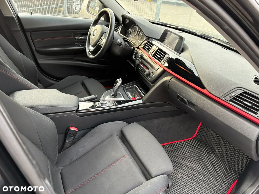 BMW Seria 3 316i Sport Line - 26