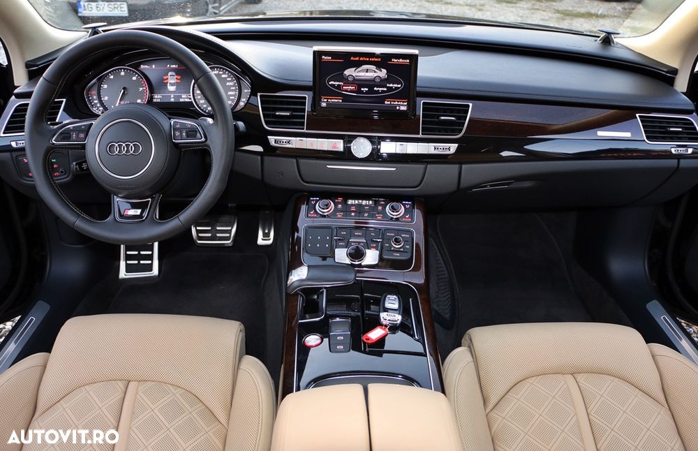 Audi S8 Standard - 6