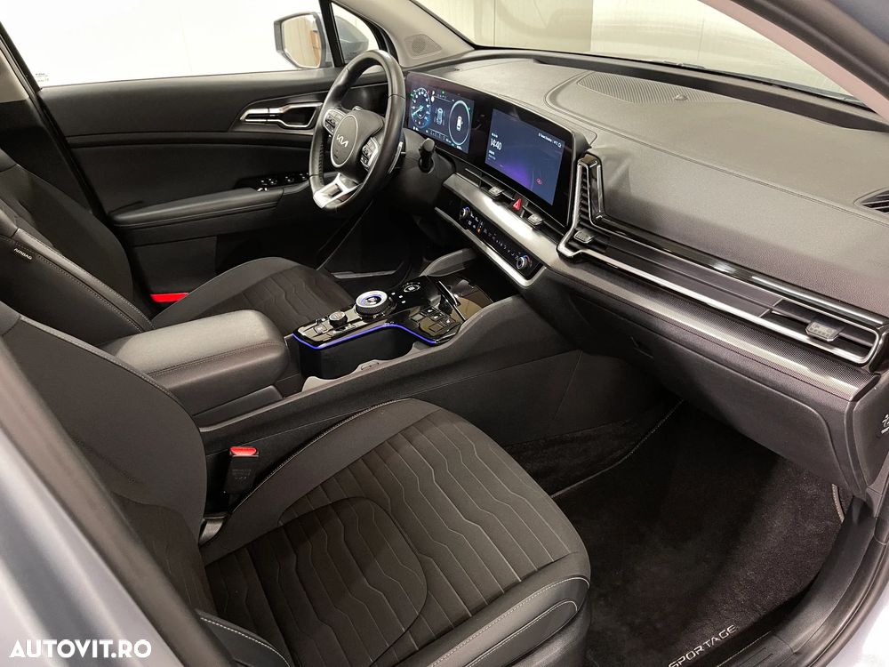 Kia Sportage 1.6 T-GDI PHEV 6AT 4x4 Business Line - 10