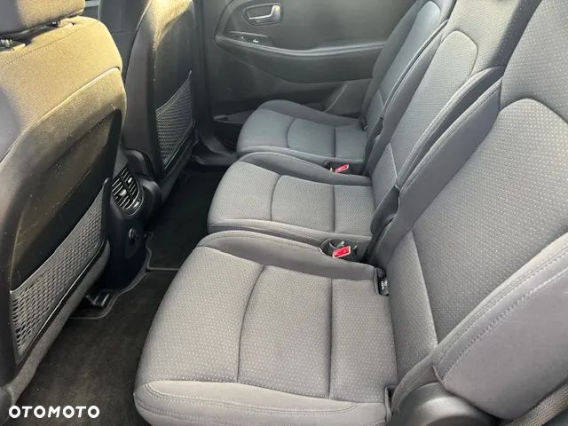 Kia Carens 1.7 CRDi Vision - 31