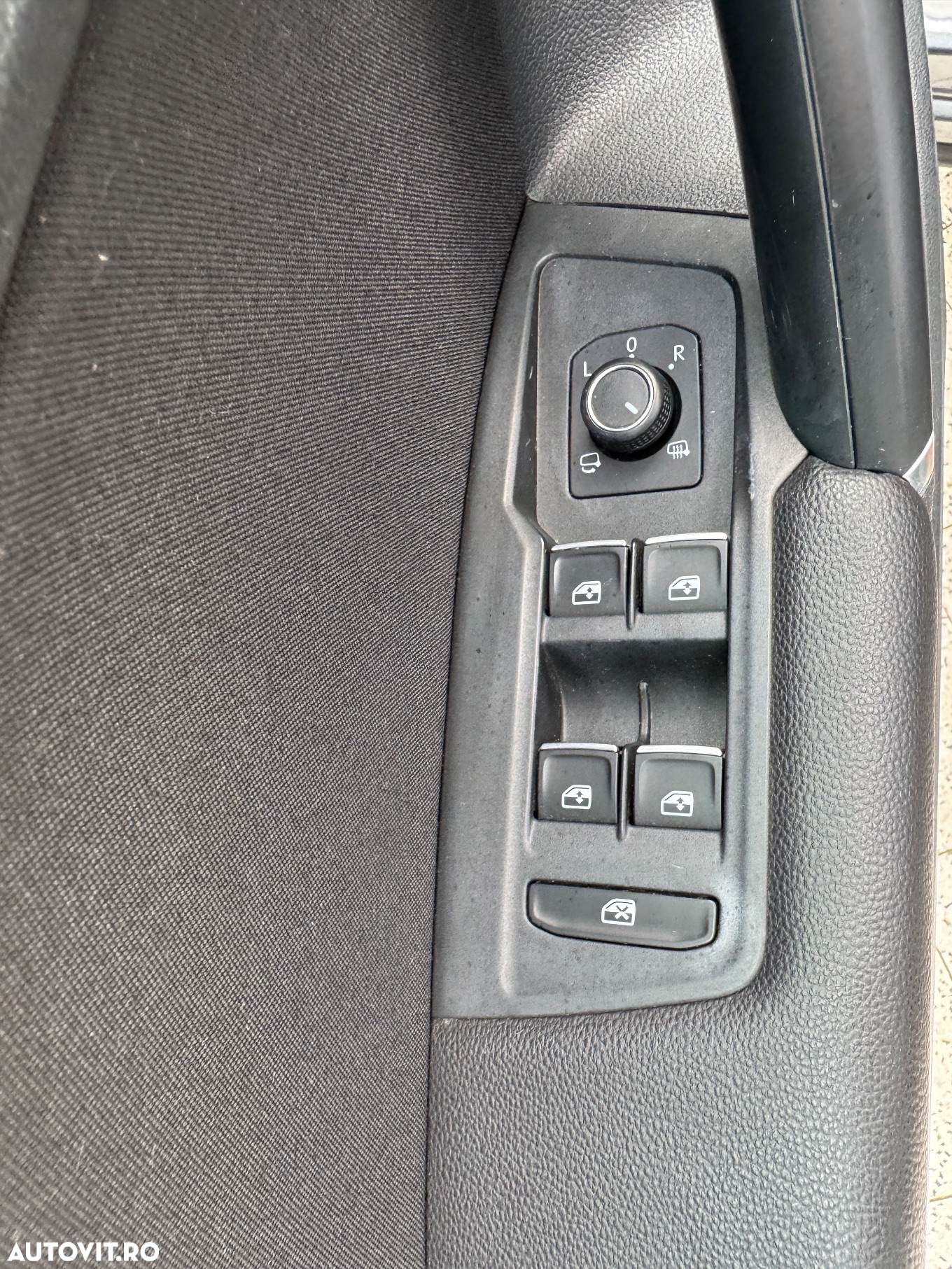 Volkswagen Tiguan 2.0 TDI 4Mot DSG Comfortline - 38