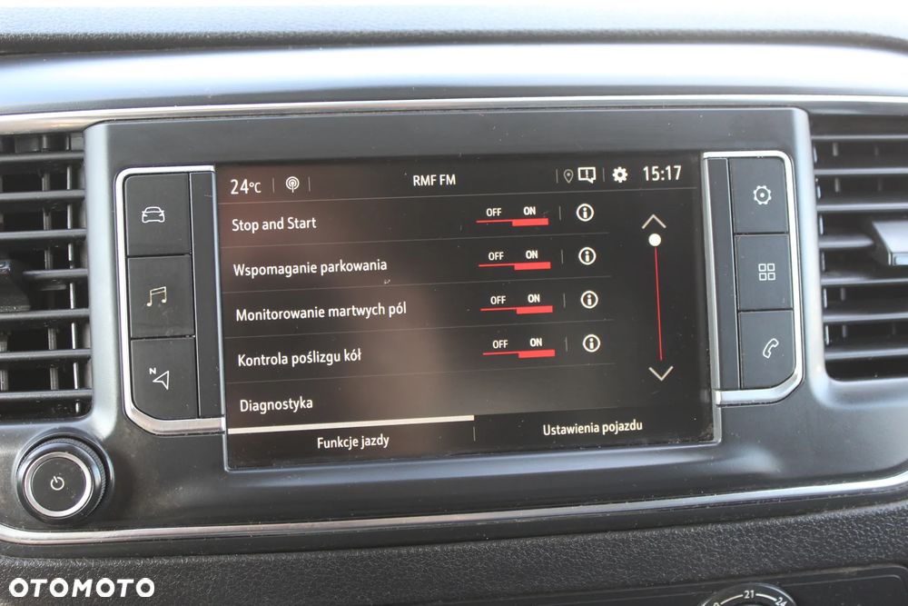 Opel Vivaro - 24