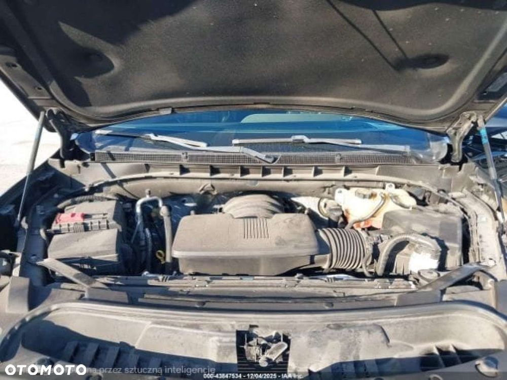 Cadillac Escalade - 12