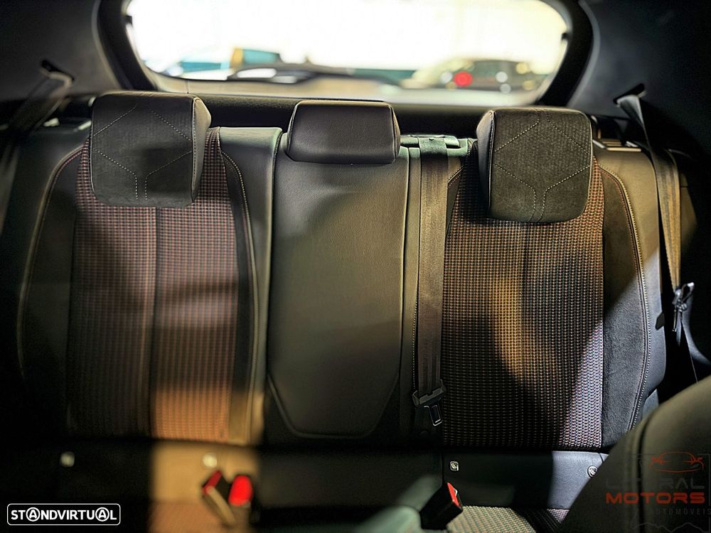 DS DS3 Crossback E-Tense Performance Line - 38