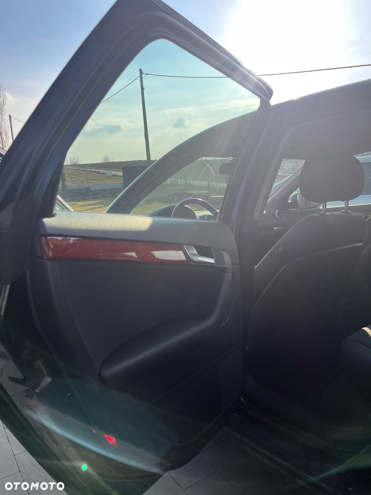 Audi A3 Sportback 1.6 TDI DPF Ambiente - 19