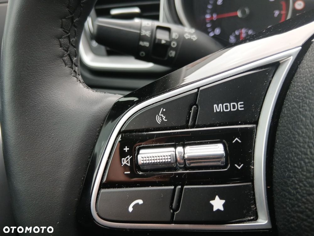 Kia XCeed 1.6 T-GDI M DCT - 25