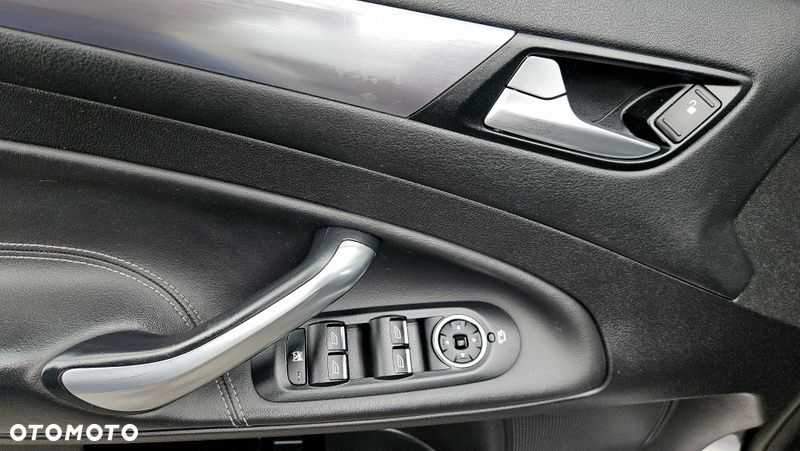 Ford Mondeo 2.0 TDCi Titanium X - 26