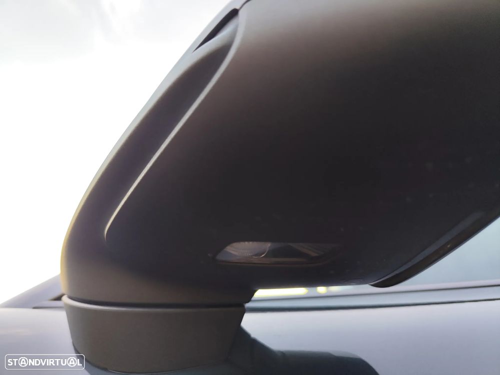 Porsche Taycan Sport Turismo Standard - 26