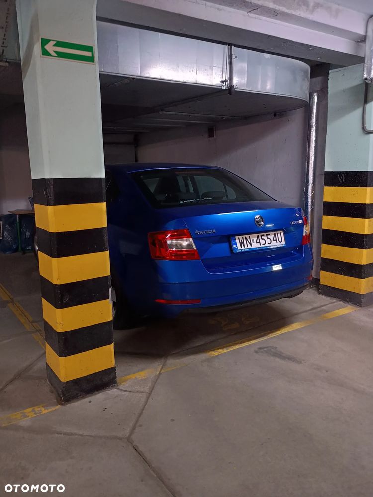 Skoda Octavia 1.6 TDI SCR Ambition - 13