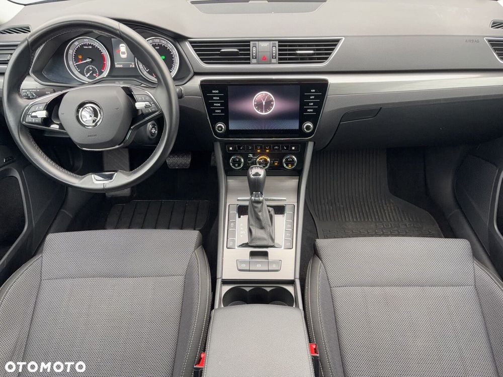 Skoda Superb 2.0 TSI Style DSG - 11