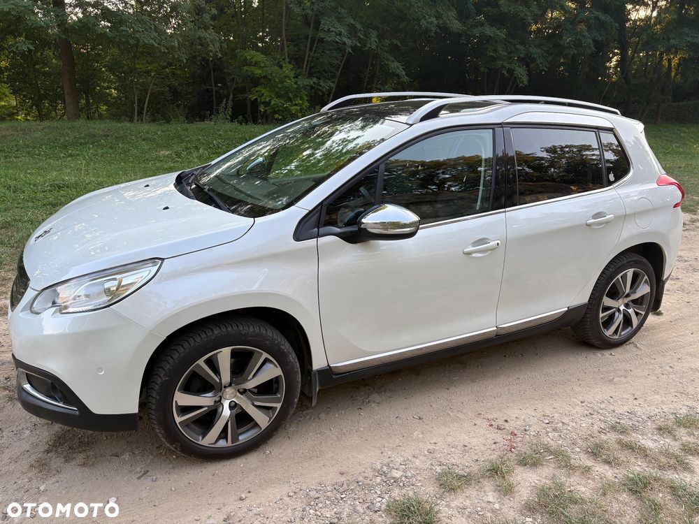 Peugeot 2008 PureTech 110 GPF Stop&Start EAT6 Allure - 4